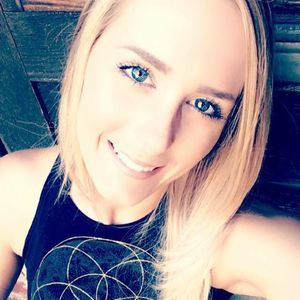 Meet your Posher, Martika